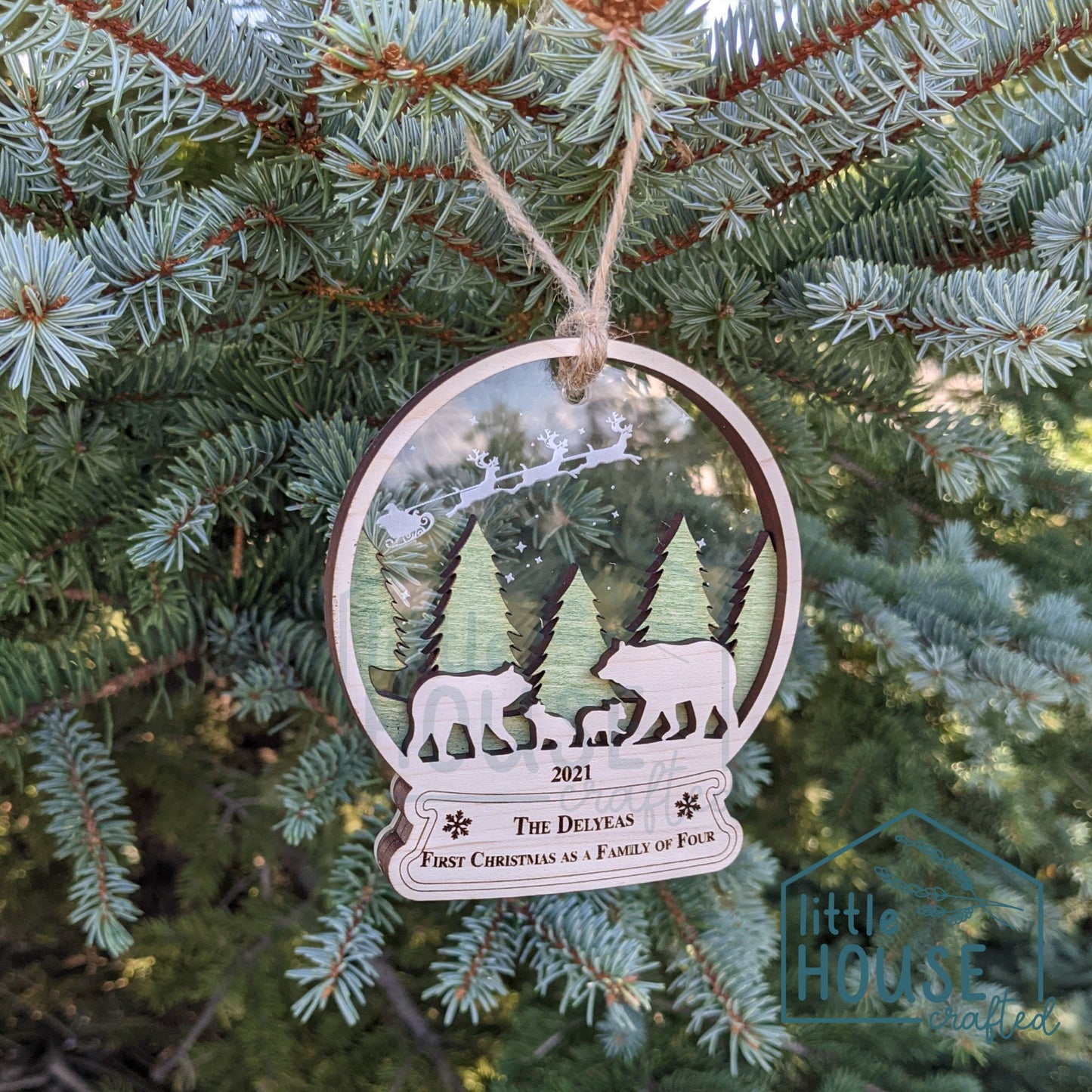 Family Christmas Ornament - Family Bears ornament -Snow globe -Custom-Baby Bear- Mama Bear - Papa Bear- Grandparents - New Parent - Siblings