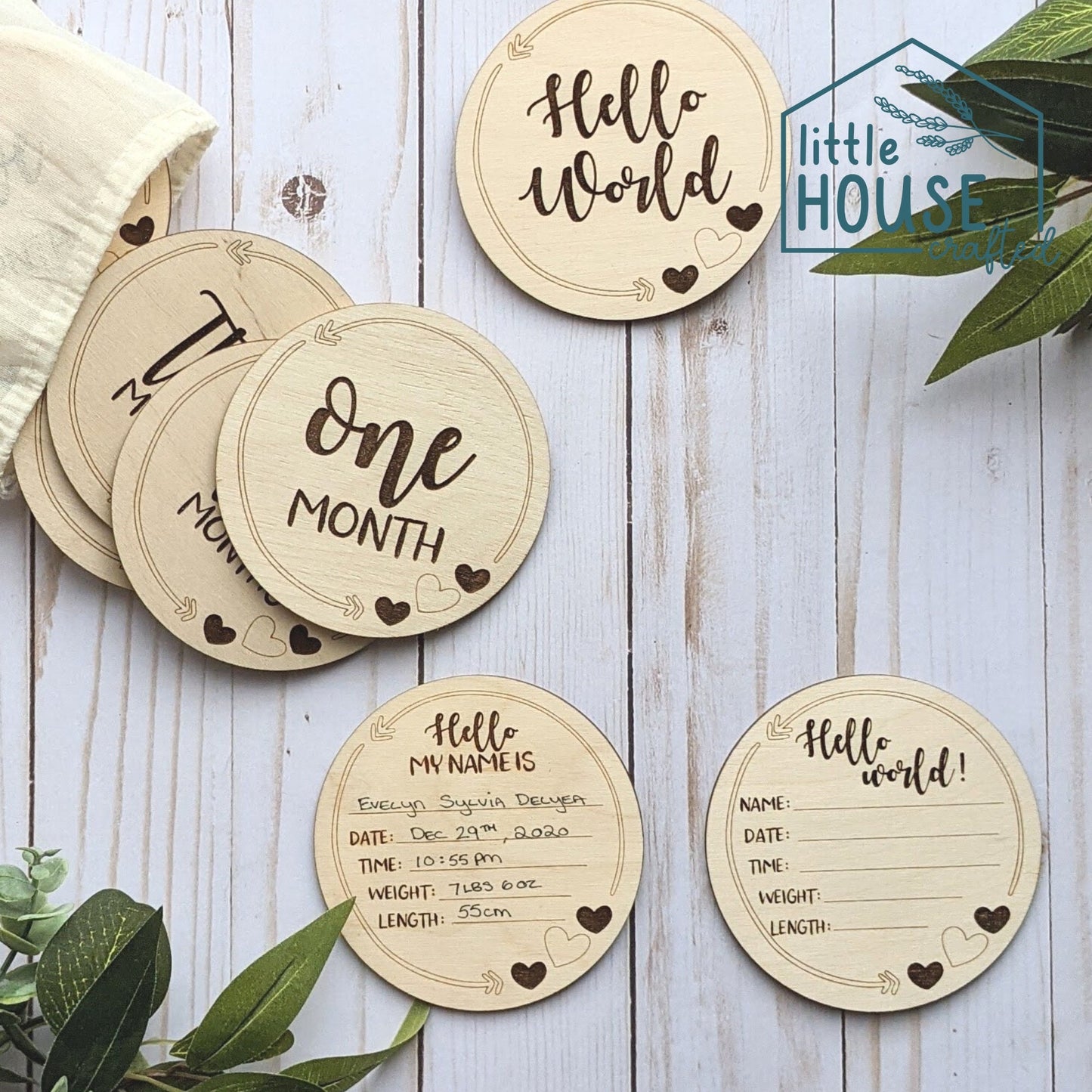 Baby Milestone Rounds, Wooden Milestone Discs, Newborn Photo Prop, Birth Announcement, Baby Shower-Gift, Nursery Decor, Hospital Pictures