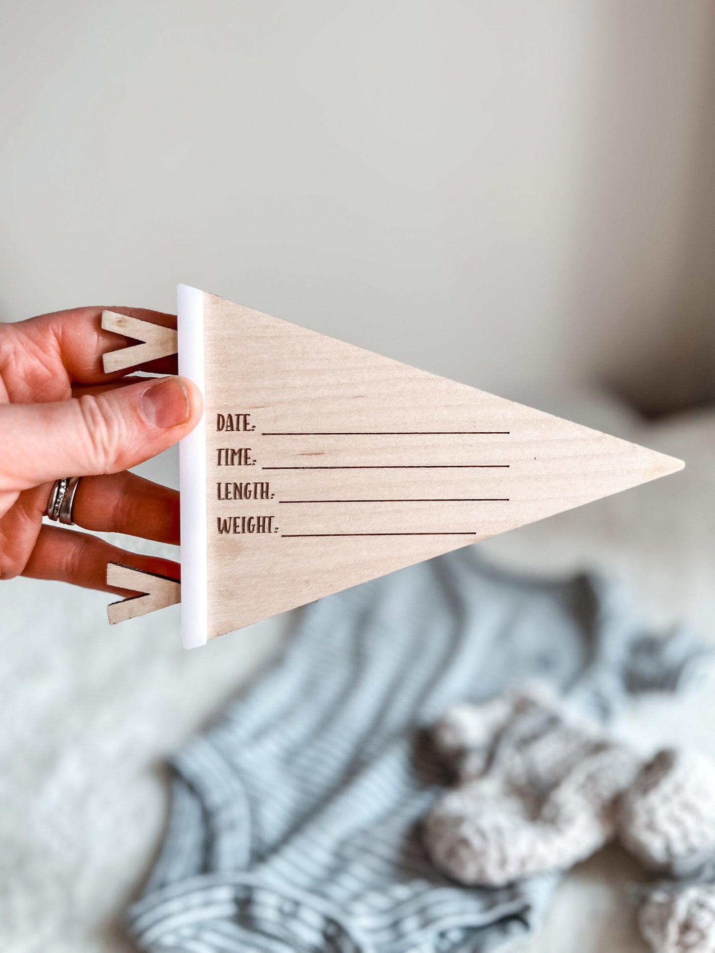 Wooden Birth Stats Announcement Sign - Pennant Flag Name Sign - Hospital welcome baby - Newborn Photo Prop