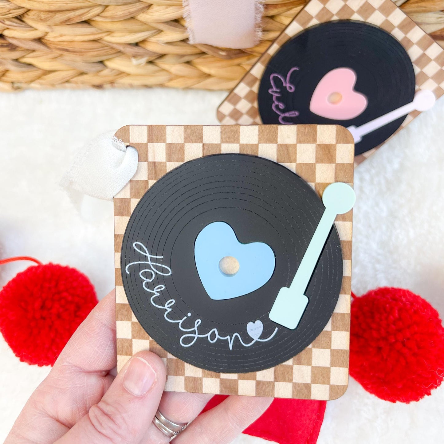 Record Player Valentine Basket Tag - Retro - Valentine's Day - Love Day - Personalized Acrylic Bag Tag - Cute Vday Gift