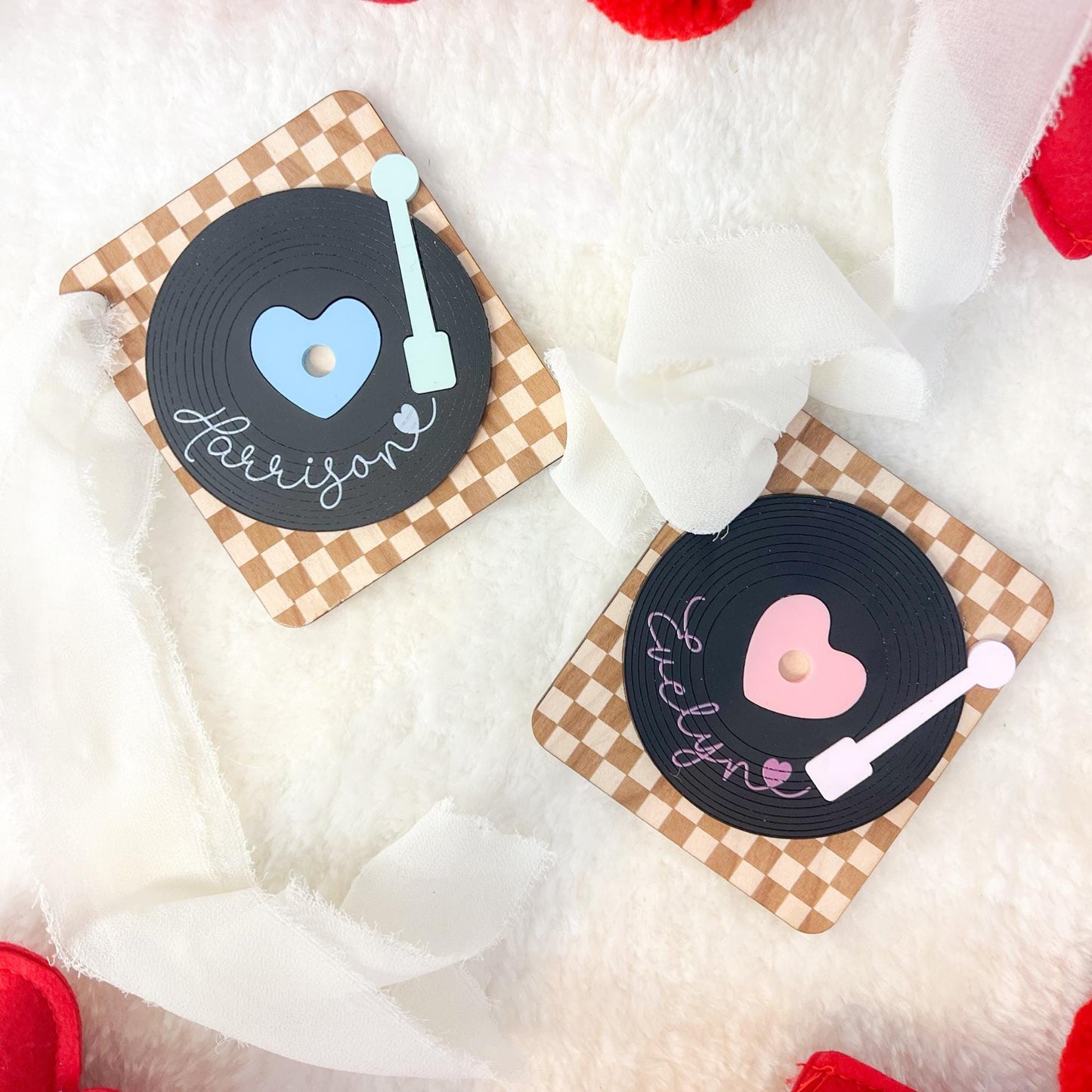 Record Player Valentine Basket Tag - Retro - Valentine's Day - Love Day - Personalized Acrylic Bag Tag - Cute Vday Gift