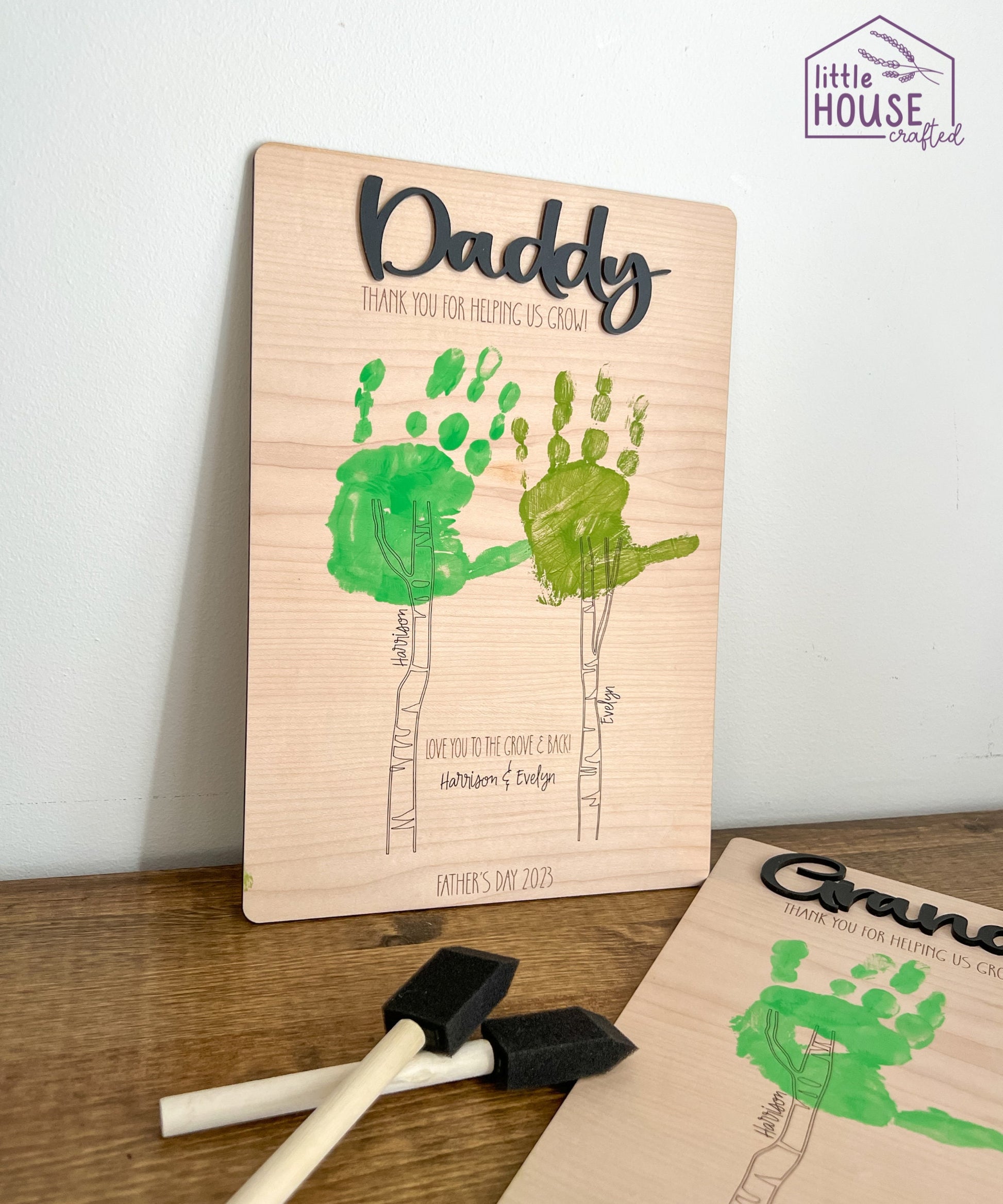DIY Wooden Father's Day Handprint Sign