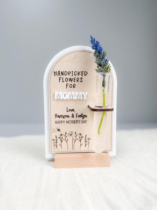 Personalized Flower Sign for Mom, Handpicked Flowers for Mommy, Mother’s Day Gift, Gifts from child, Custom Name Keepsake, Wood Acrylic Sign